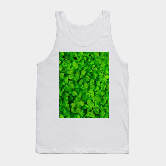 green Clover photo Tank Top by Hispaniola-Fineart